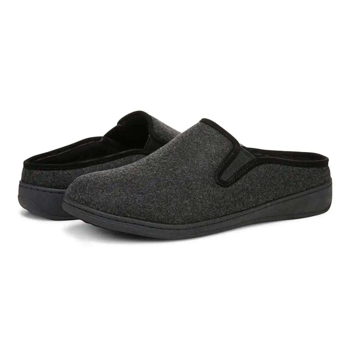 Unwind Clog Slipper Black