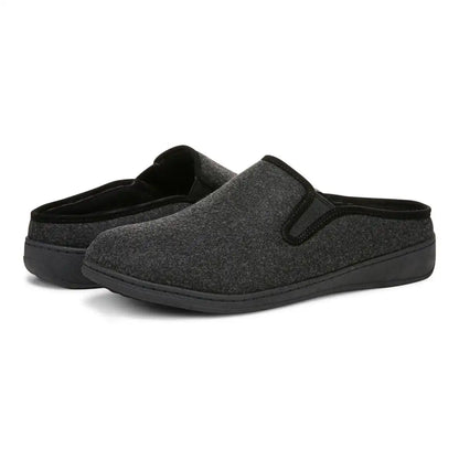 Unwind Clog Slipper Black