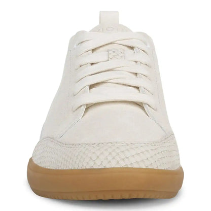 Larkspur Sneaker Ivory