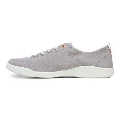 Beach Pismo Casual Sneaker: Canvas Light Grey Canvas