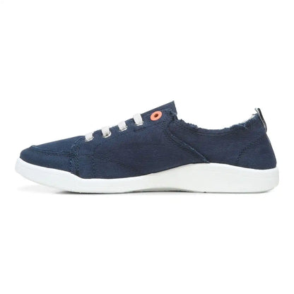 Beach Pismo Casual Sneaker: Canvas Navy Canvas