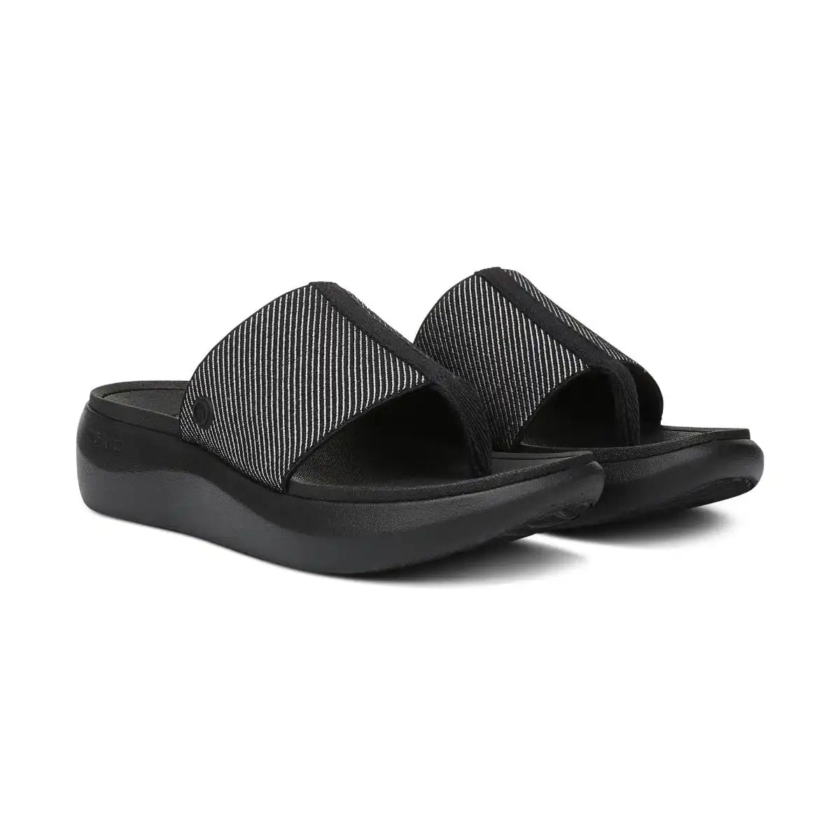 Beach Aqua Platform Toe Post Sandal Black